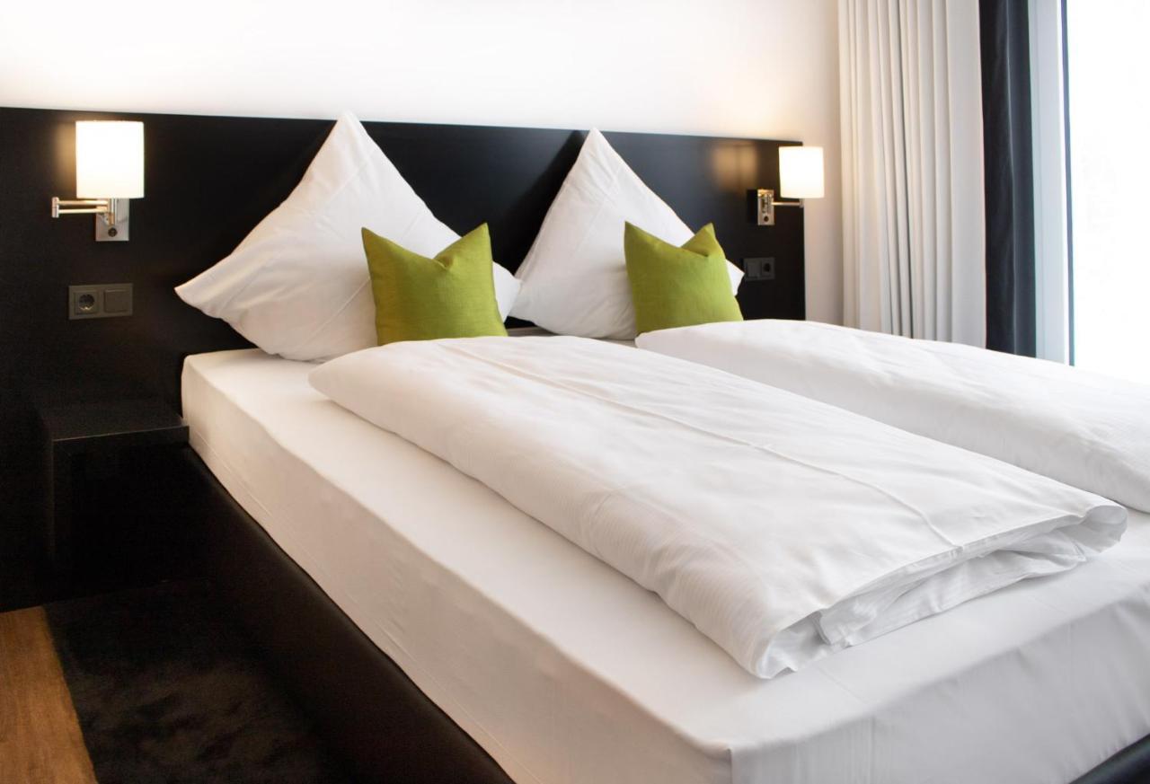Lgo Hotel By Wmm Hotels เลมโก ภายนอก รูปภาพ